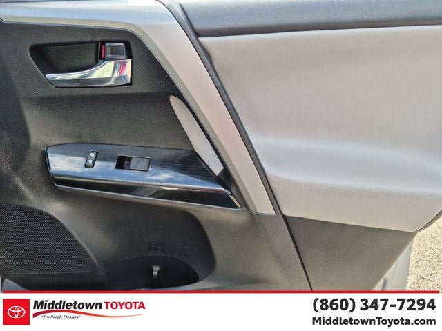 Used 2018 Toyota RAV4 Limited w/ Protection Package AWD/4WD image 35