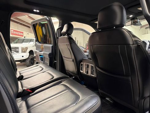 Used 2017 Ford F250 Platinum w/ Platinum Ultimate Package AWD/4WD image 43