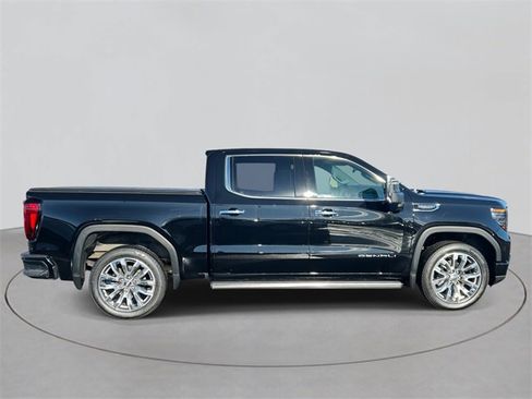 Used 2024 GMC Sierra 1500 Denali w/ Denali Reserve Package image 5