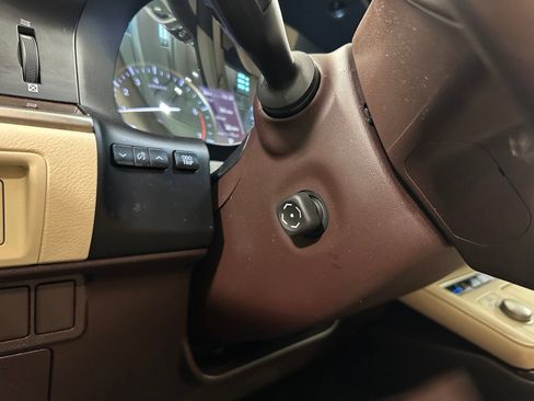 Used 2017 Lexus ES 350 FWD image 23