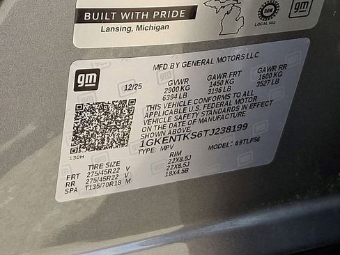 Used 2026 GMC Acadia Denali Ultimate w/ LPO, Floor Liner Package AWD/4WD image 30