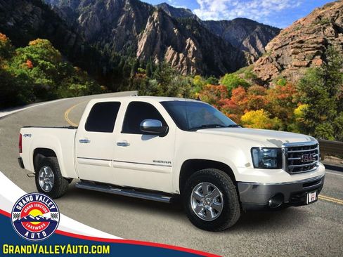 Used 2013 GMC Sierra 1500 SLT image 1