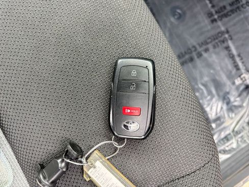 Used 2025 Toyota 4Runner SR5 image 22