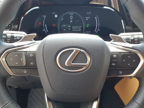 Used 2025 Lexus NX 450h+ AWD w/ Accessory Package (2T) image 8