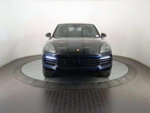 Certified 2023 Porsche Cayenne Platinum Edition AWD/4WD image 10