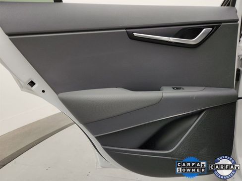 Certified 2024 Kia Niro EX Touring image 42