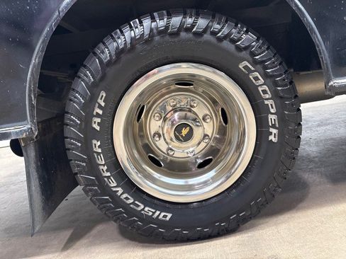 Used 2022 RAM 3500 Tradesman w/ Chrome Appearance Group AWD/4WD image 37