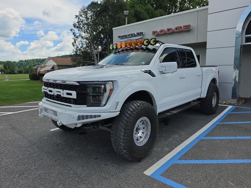 Used 2022 Ford F150 Raptor w/ Equipment Group 801A High AWD/4WD image 8