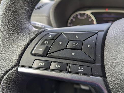 Used 2024 Nissan Sentra SV image 24