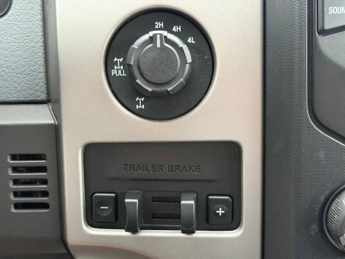 Used 2013 Ford F150 XLT w/ Luxury Equipment Group AWD/4WD image 18