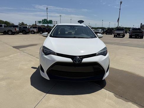Used 2024 Toyota Corolla LE FWD image 3