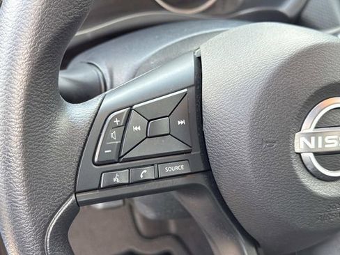 Certified 2025 Nissan Kicks Play S FWD image 25