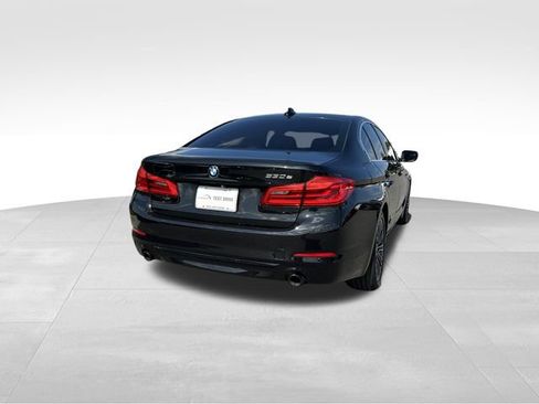 Used 2019 BMW 530e w/ Convenience Package RWD image 5