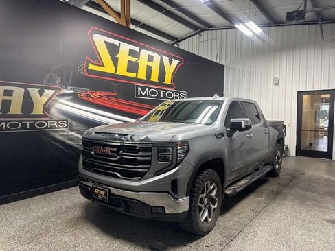 Used 2023 GMC Sierra 1500 SLT w/ SLT Premium Plus Package AWD/4WD image 1