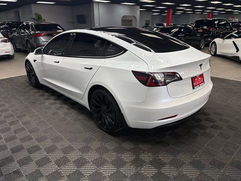 Used 2021 Tesla Model 3 Standard Range Plus RWD image 9