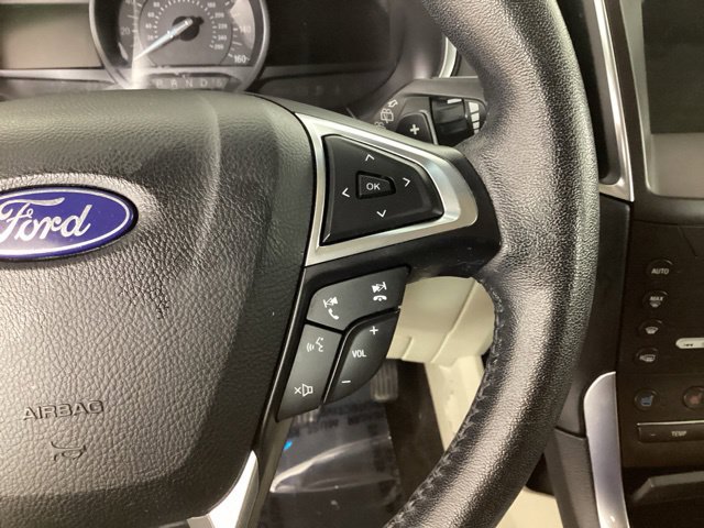 Used 2020 Ford Edge Titanium AWD/4WD image 15