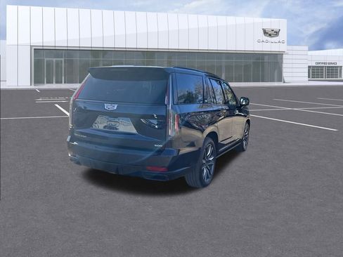 Certified 2023 Cadillac Escalade Sport Platinum image 6