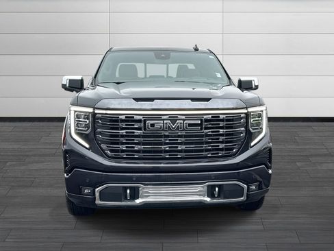 Used 2024 GMC Sierra 1500 Denali Ultimate AWD/4WD image 9