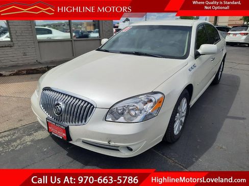 Used 2011 Buick Lucerne CXL FWD image 1