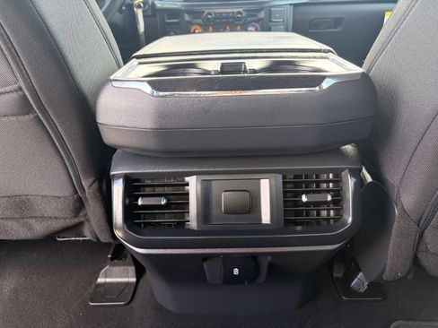 Used 2024 Ford F150 STX RWD image 15