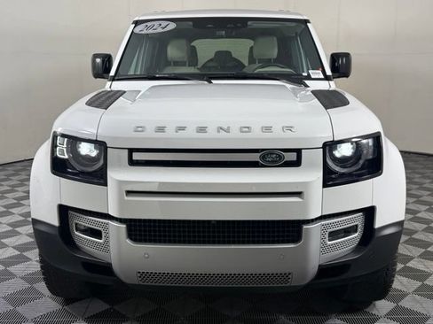 Used 2024 Land Rover Defender 110 S AWD/4WD image 11