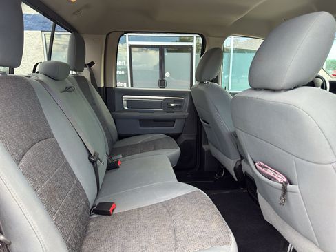 Used 2019 RAM 1500 Big Horn AWD/4WD image 14
