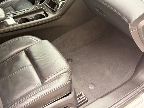 Used 2015 Buick LaCrosse Leather w/ Experience Buick Package FWD image 17