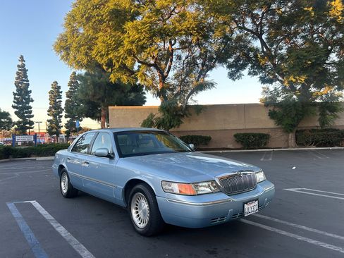 Used 2001 Mercury Grand Marquis LS image 19