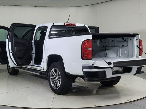 Used 2022 Chevrolet Colorado LT w/ LT Convenience Package image 11