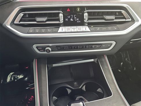 Used 2023 BMW X5 xDrive40i image 27