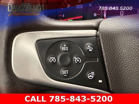 Used 2015 GMC Sierra 1500 SLT w/ SLT Crew Cab Value Package image 11