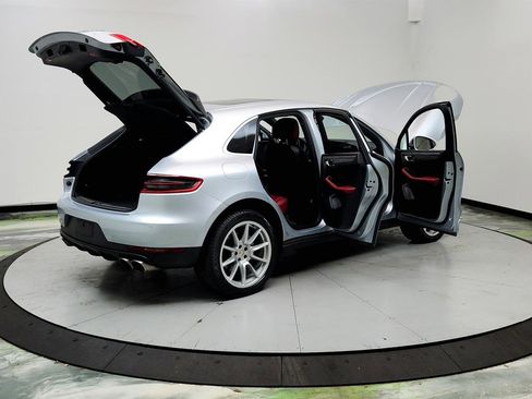 Used 2016 Porsche Macan S AWD/4WD image 11