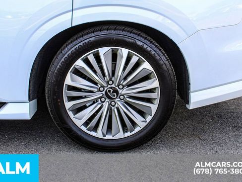 Used 2025 INFINITI QX80 Luxe image 14