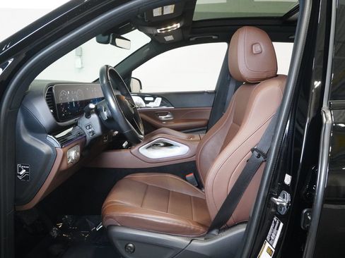 Certified 2024 Mercedes-Benz GLE 450 4MATIC image 11