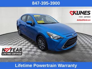 Used 2019 Toyota Yaris LE video 1