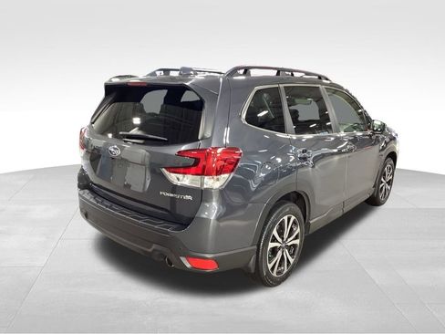 Certified 2022 Subaru Forester Limited image 10