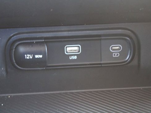 Certified 2023 Kia Sportage LX FWD image 34