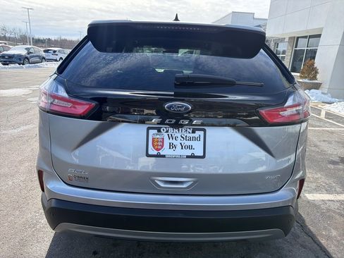 Used 2024 Ford Edge SEL image 4