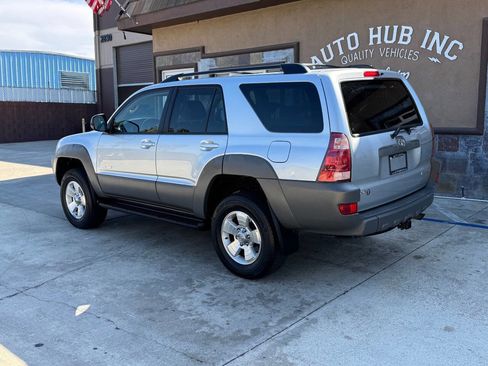 Used 2003 Toyota 4Runner SR5 image 7