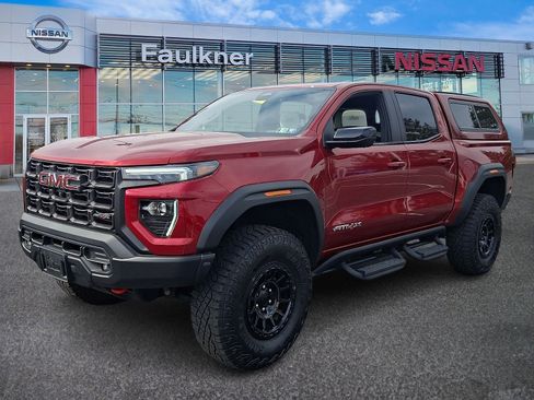 Used 2024 GMC Canyon AT4X w/ AT4X AEV Edition image 3