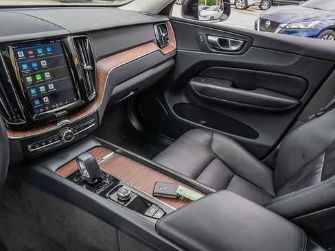 Used 2023 Volvo XC60 B5 Plus w/ Climate Package image 16