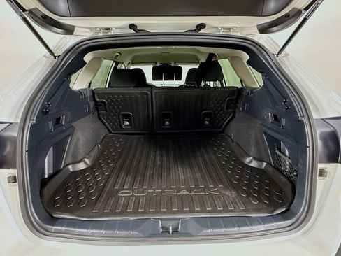 Used 2022 Subaru Outback Premium AWD/4WD image 30