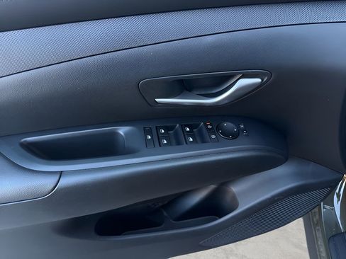 Certified 2025 Hyundai Tucson SEL image 13