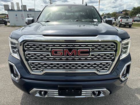 Used 2022 GMC Sierra 1500 Denali w/ Denali Premium Package AWD/4WD image 9