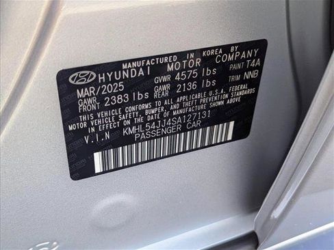 New 2025 Hyundai Sonata Limited image 17