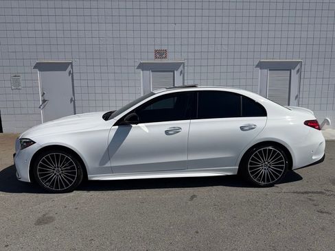 Used 2023 Mercedes-Benz C 300 Sedan image 3