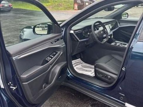 New 2025 Jeep Wagoneer S Limited image 37