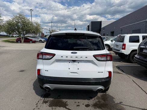 Used 2022 Ford Escape SE AWD/4WD image 4