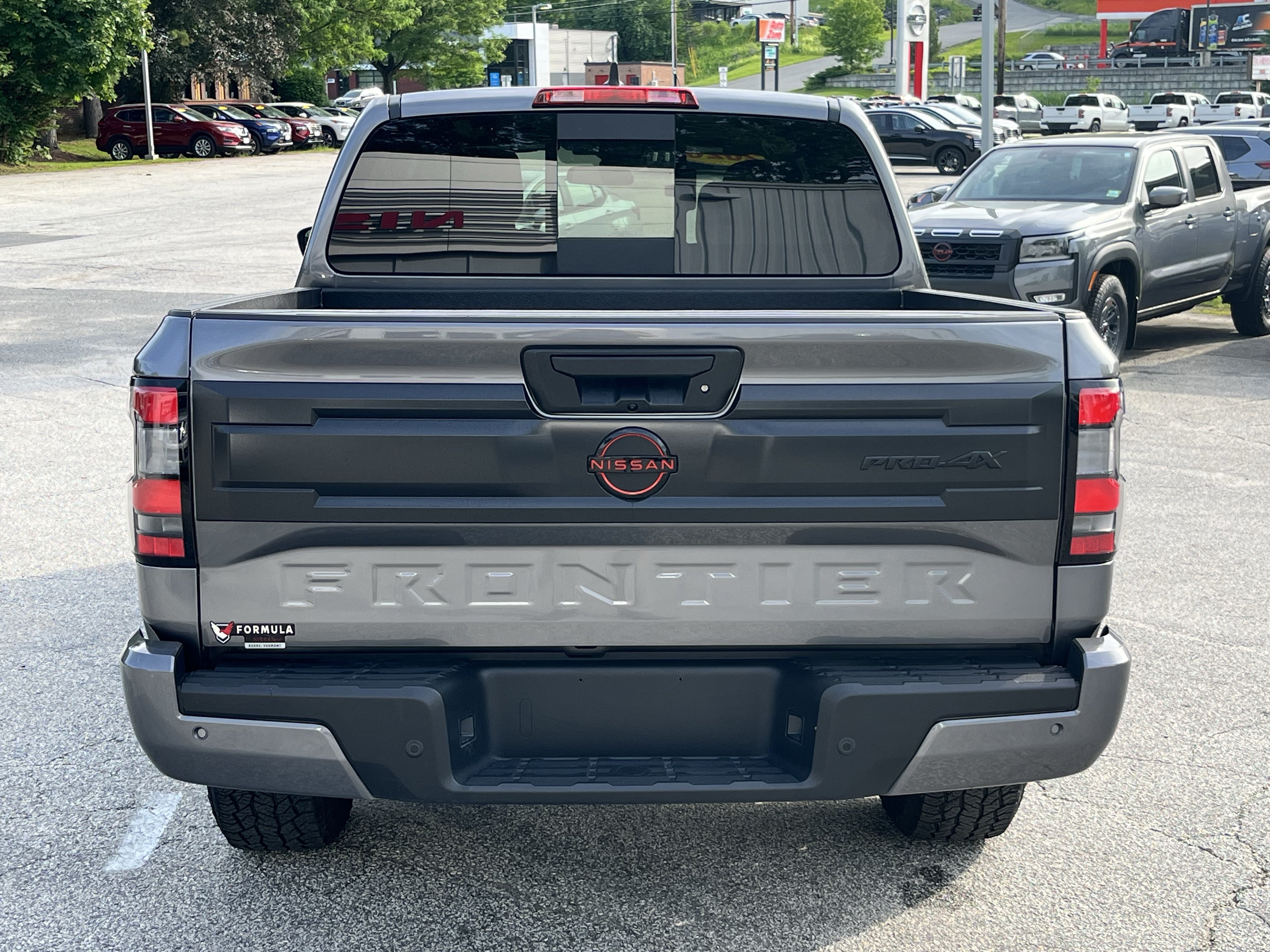 Used 2026 Nissan Frontier PRO-4X AWD/4WD image 7