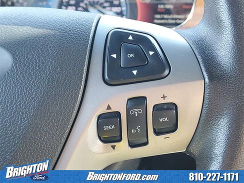 Used 2016 Ford Taurus Limited image 18